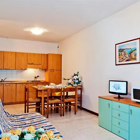 In 24410 Διαμέρισμα Μπιμπιόνε